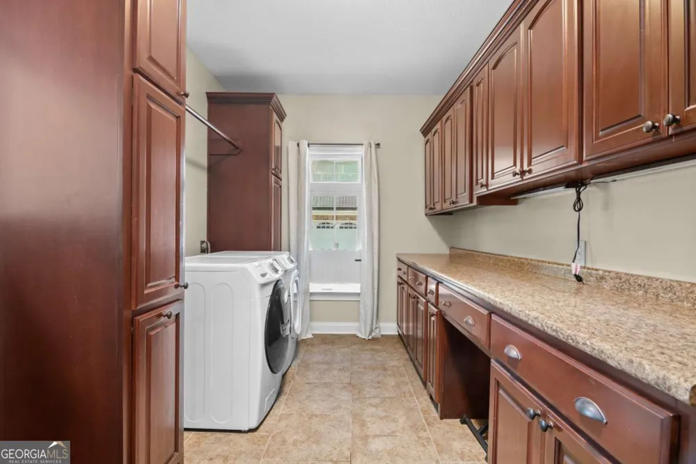 1198 Fiddlers CV NE Townsend, GA 31331