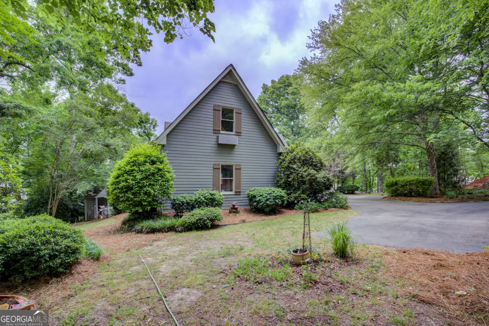 9210 Jackson Lake RD Monticello, GA 31064