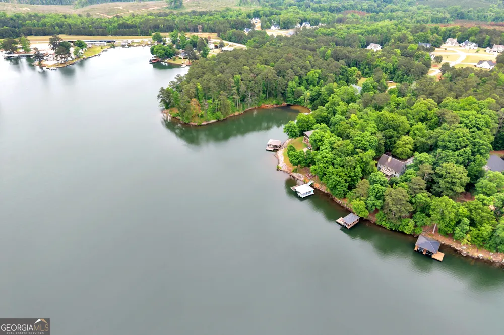 9210 Jackson Lake RD Monticello, GA 31064