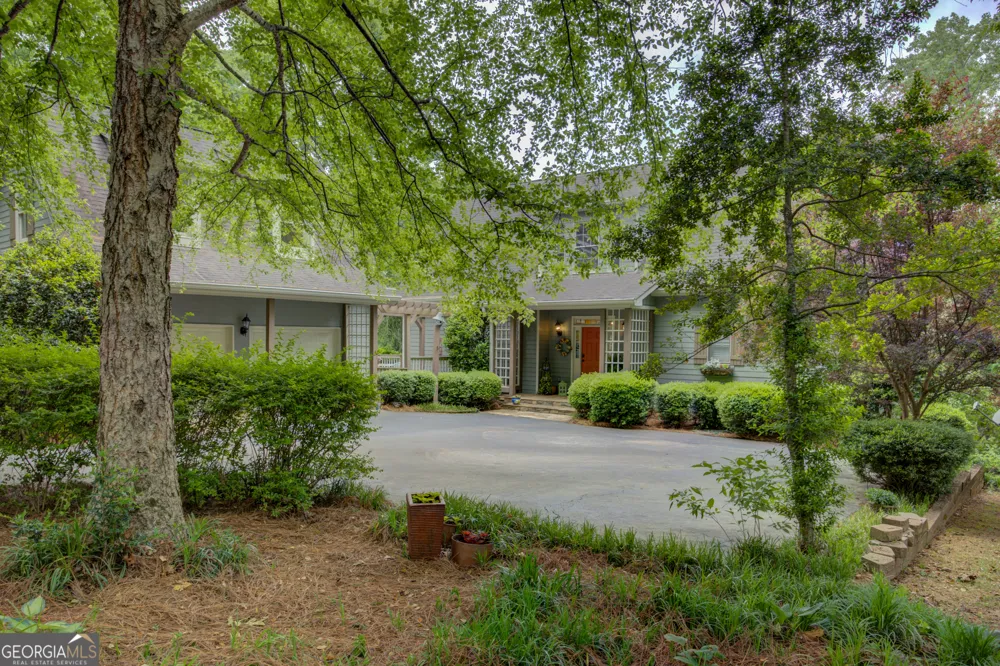 9210 Jackson Lake RD Monticello, GA 31064