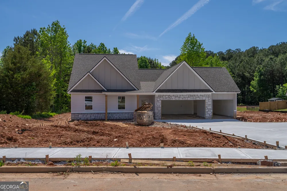 208 Squirrel RUN Good Hope, GA 30641