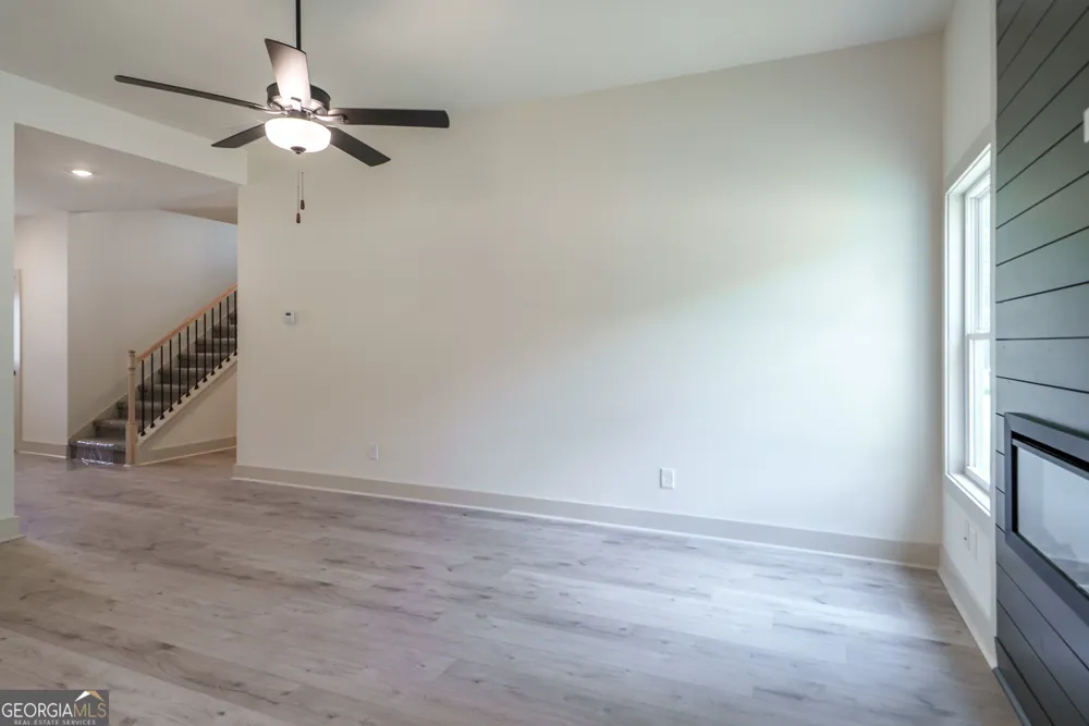 208 Squirrel RUN Good Hope, GA 30641
