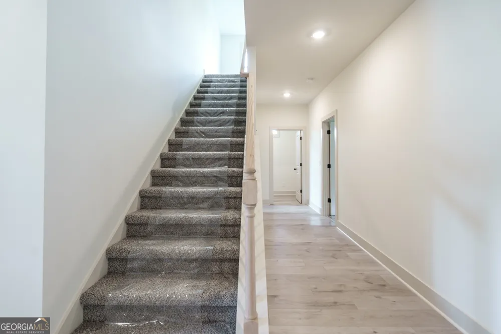 208 Squirrel RUN Good Hope, GA 30641