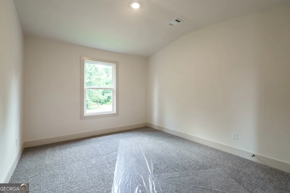 208 Squirrel RUN Good Hope, GA 30641