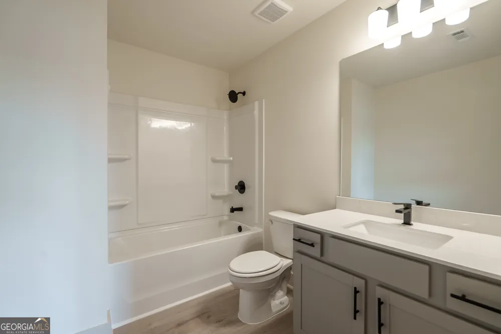 208 Squirrel RUN Good Hope, GA 30641