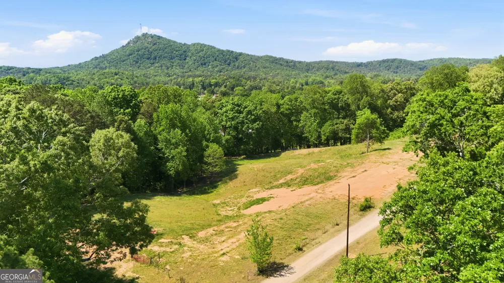 3120 W Currahee ST Toccoa, GA 30577