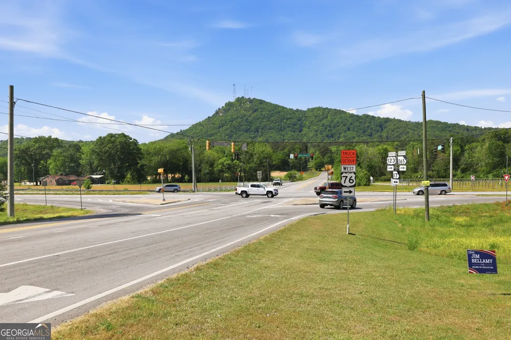 3120 W Currahee ST Toccoa, GA 30577
