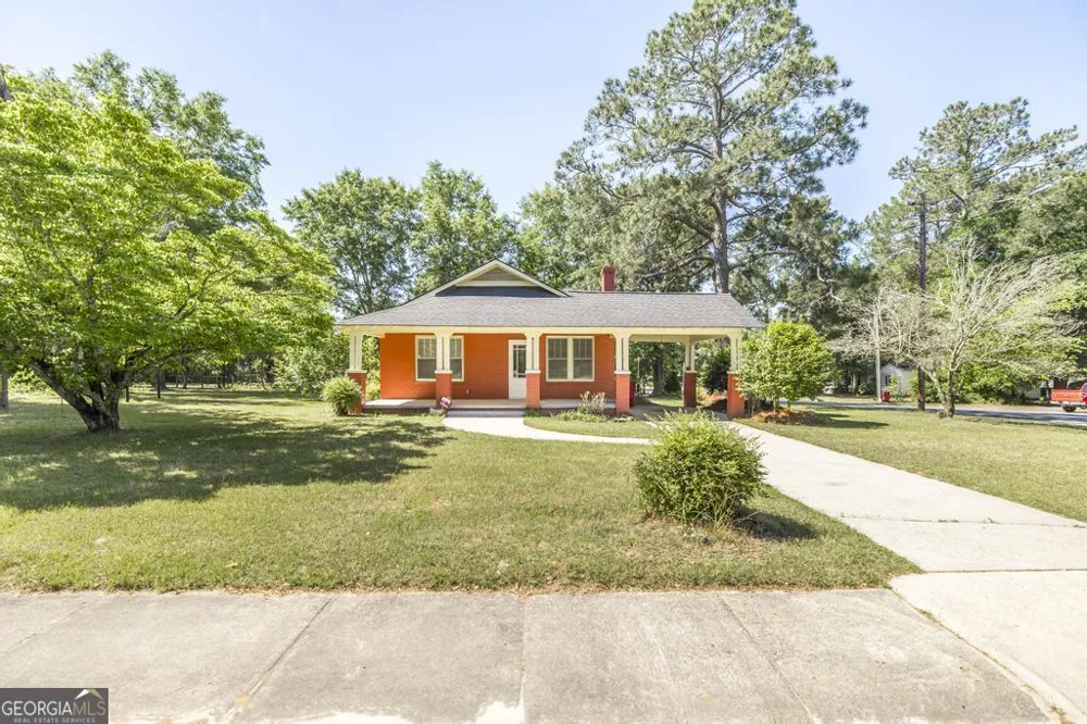 197 Commerce ST Hawkinsville, GA 31036