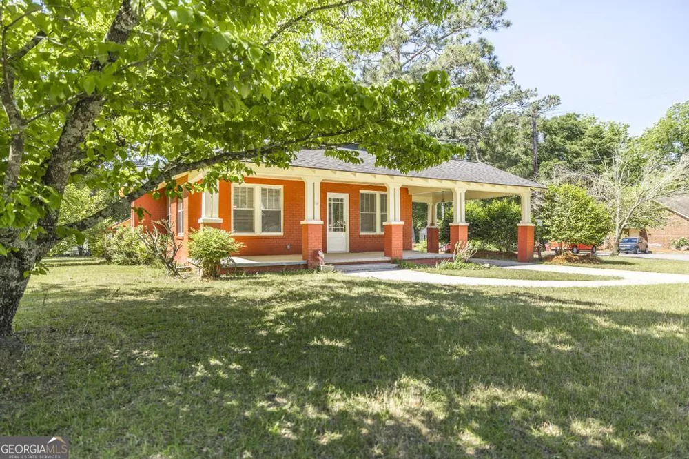 197 Commerce ST Hawkinsville, GA 31036