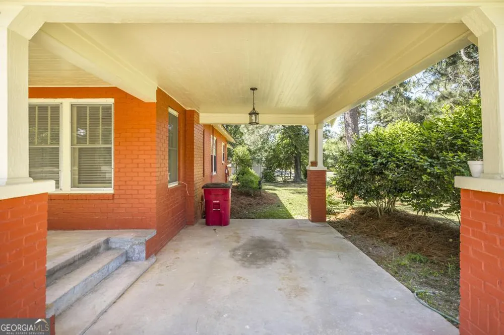 197 Commerce ST Hawkinsville, GA 31036