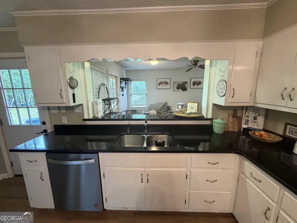 410 Ridgecrest DR Elberton, GA 30635