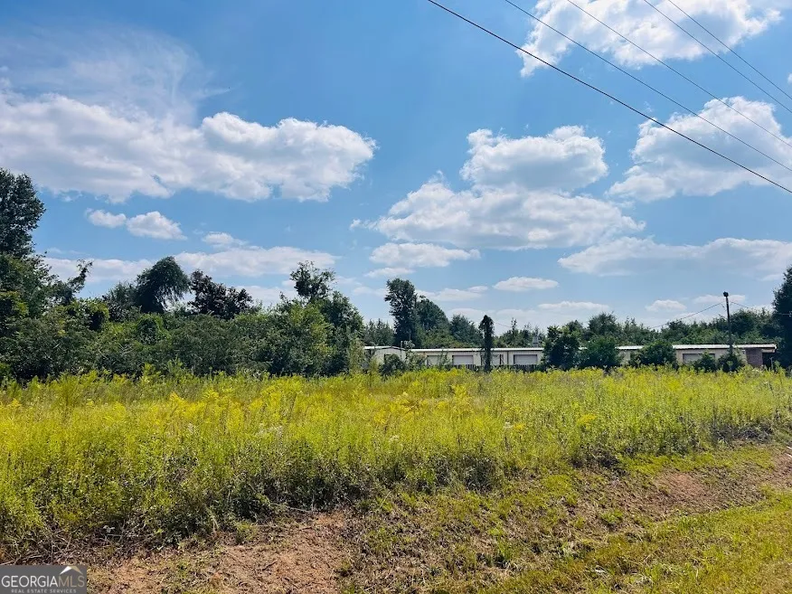1434 South Mock RD Albany, GA 31708