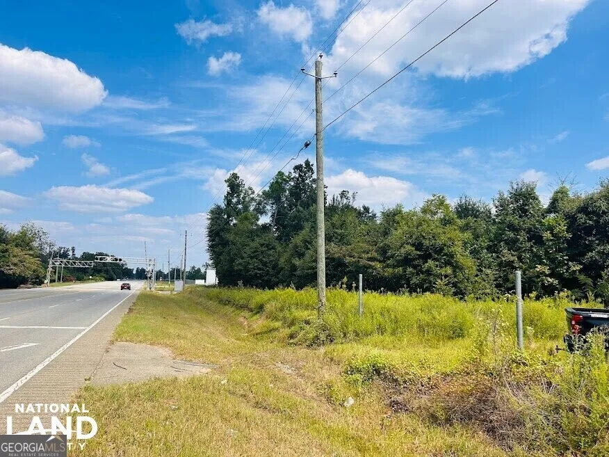 1434 South Mock RD Albany, GA 31708