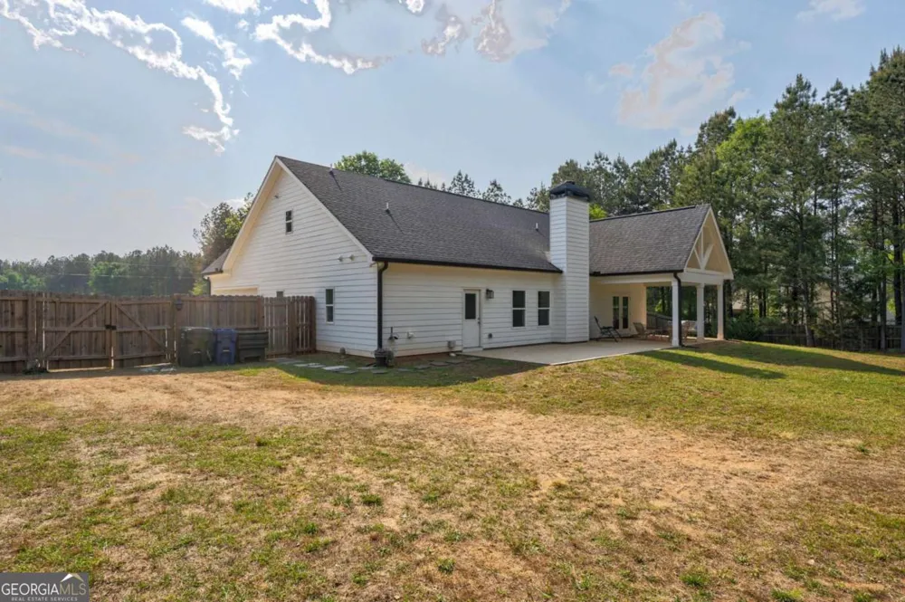 2712 Jones Holly RD Good Hope, GA 30641