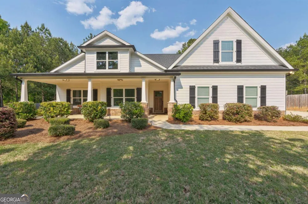 2712 Jones Holly RD Good Hope, GA 30641