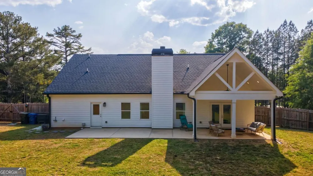 2712 Jones Holly RD Good Hope, GA 30641