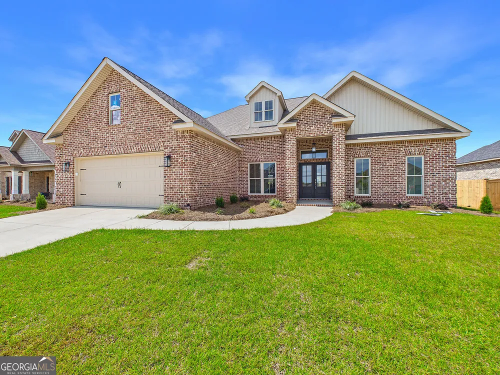 132 Blue Mist LN Kathleen, GA 31047