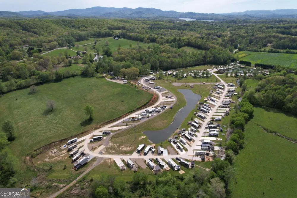 160 Mountain Meadows CIR Morganton, GA 30560