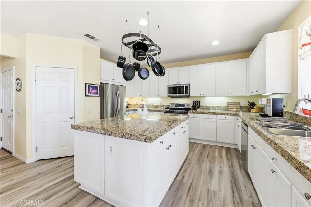 35071 Trevino Beaumont, CA 92223