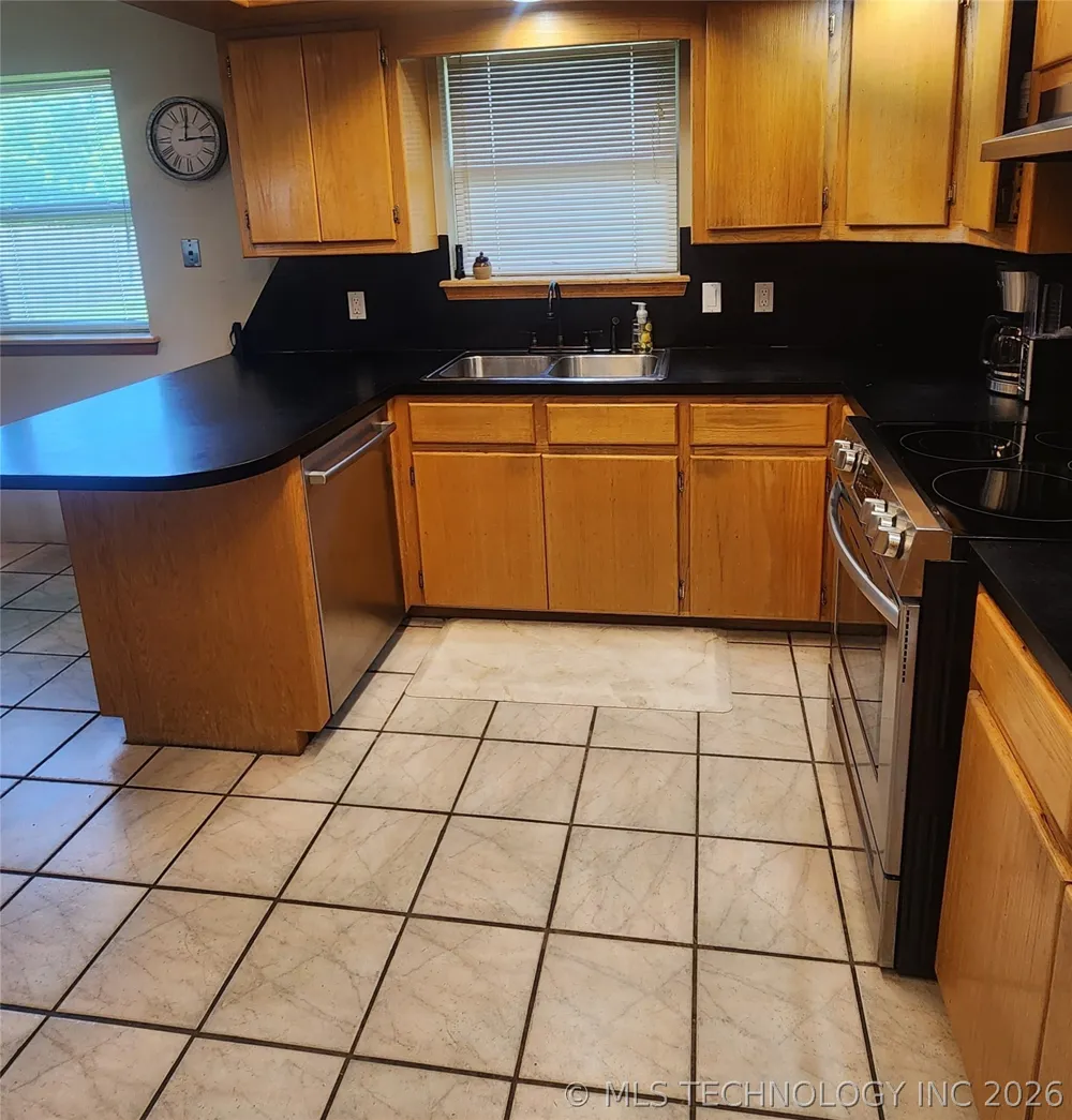 149 W Ruth Atoka, OK 74525