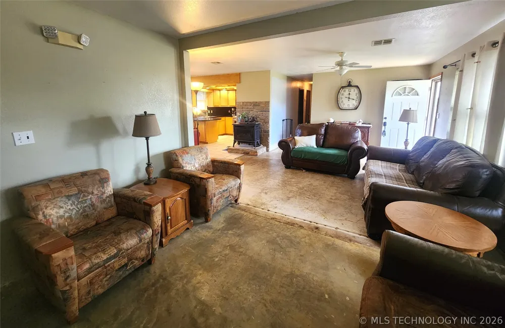 149 W Ruth Atoka, OK 74525