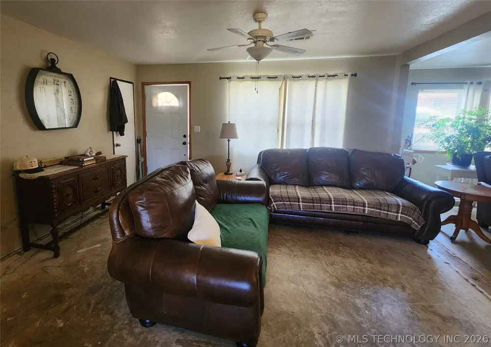149 W Ruth Atoka, OK 74525