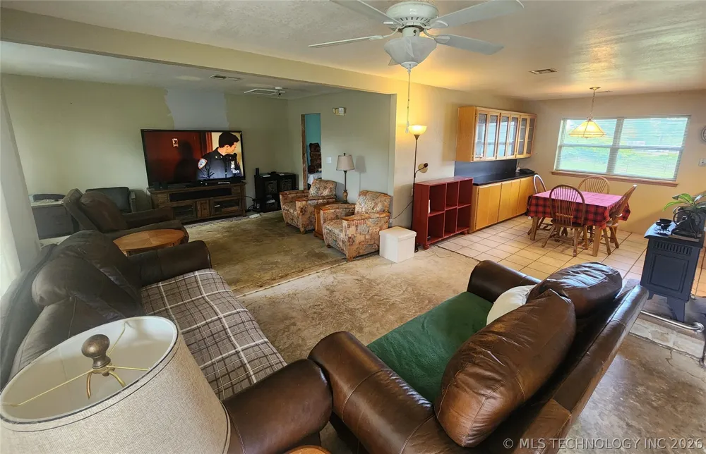 149 W Ruth Atoka, OK 74525