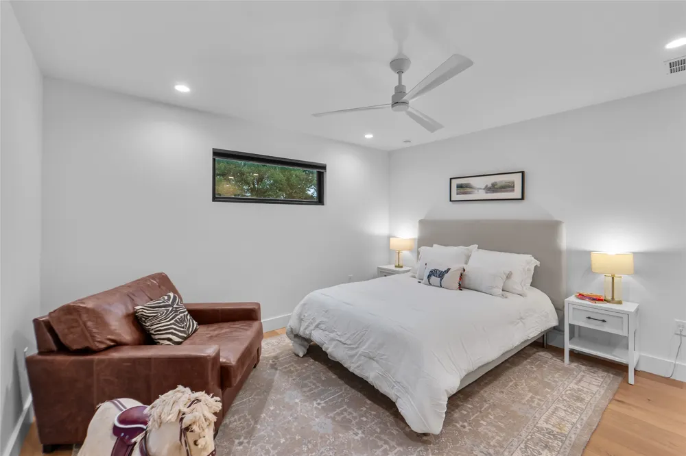 8300 Hathaway Drive Austin, TX 78757