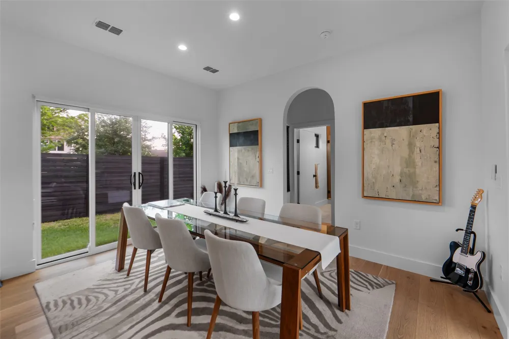 8300 Hathaway Drive Austin, TX 78757