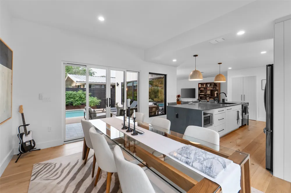 8300 Hathaway Drive Austin, TX 78757
