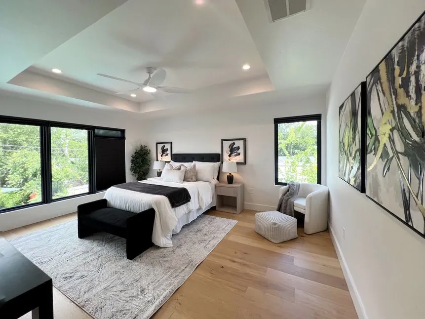 8300 Hathaway Drive Austin, TX 78757
