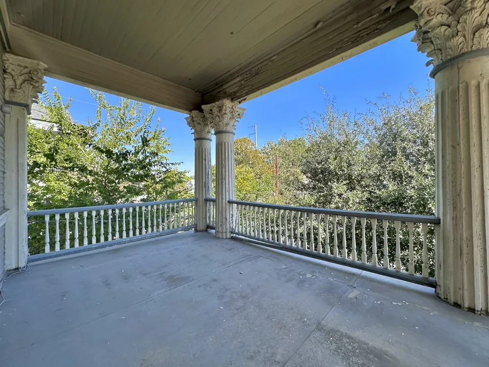 727 Pine Street San Antonio, TX 78202