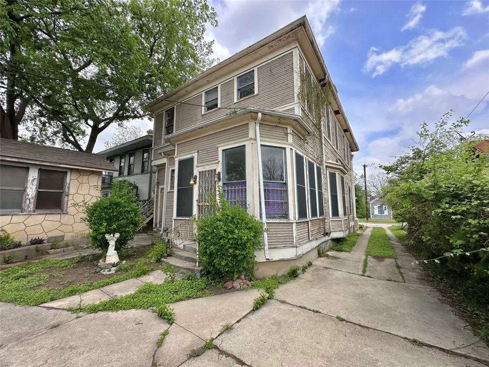 727 Pine Street San Antonio, TX 78202