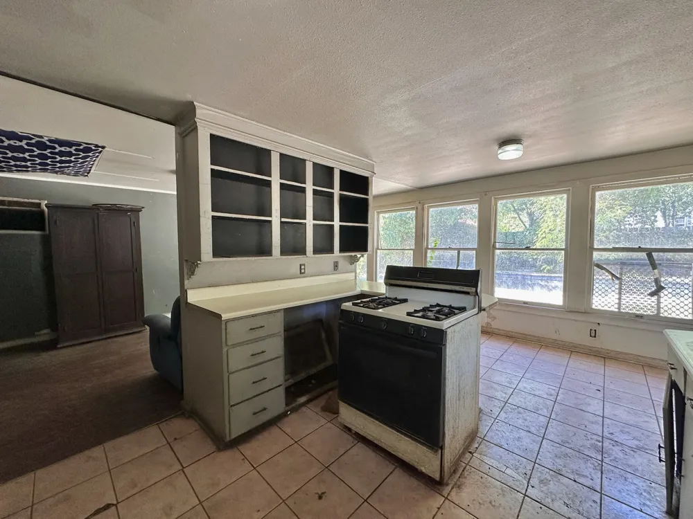 727 Pine Street San Antonio, TX 78202
