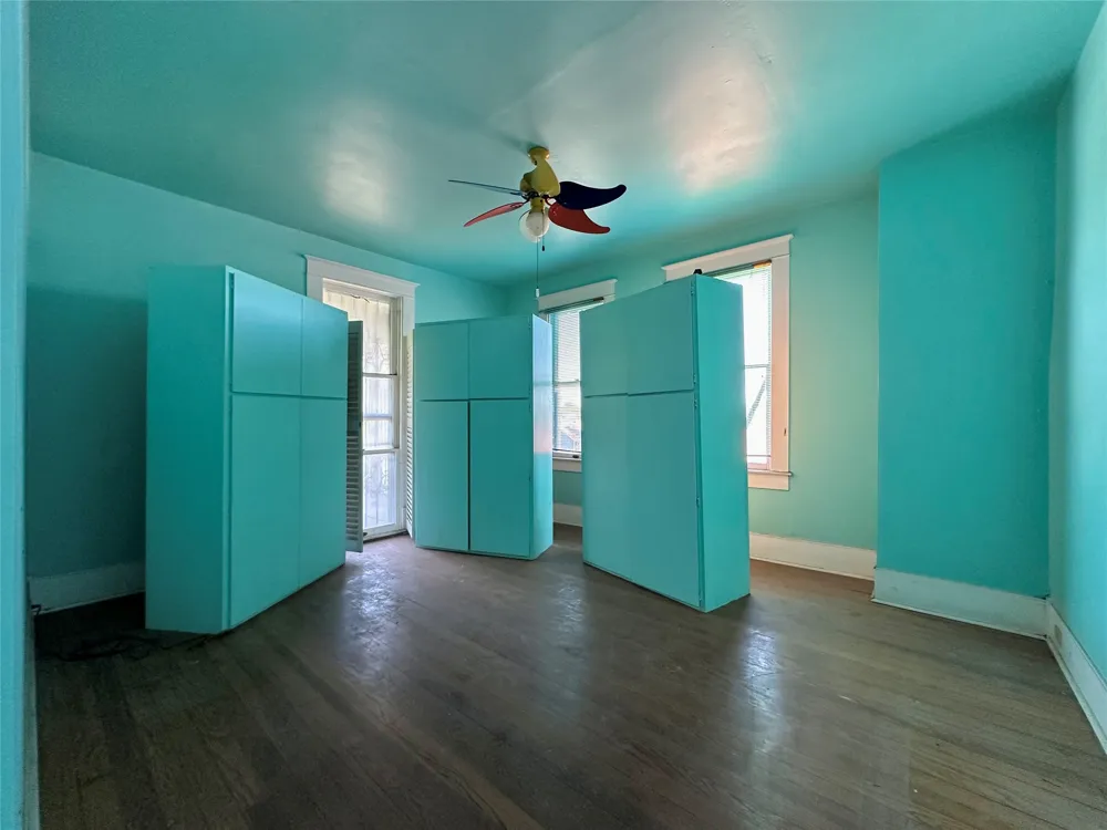 727 Pine Street San Antonio, TX 78202