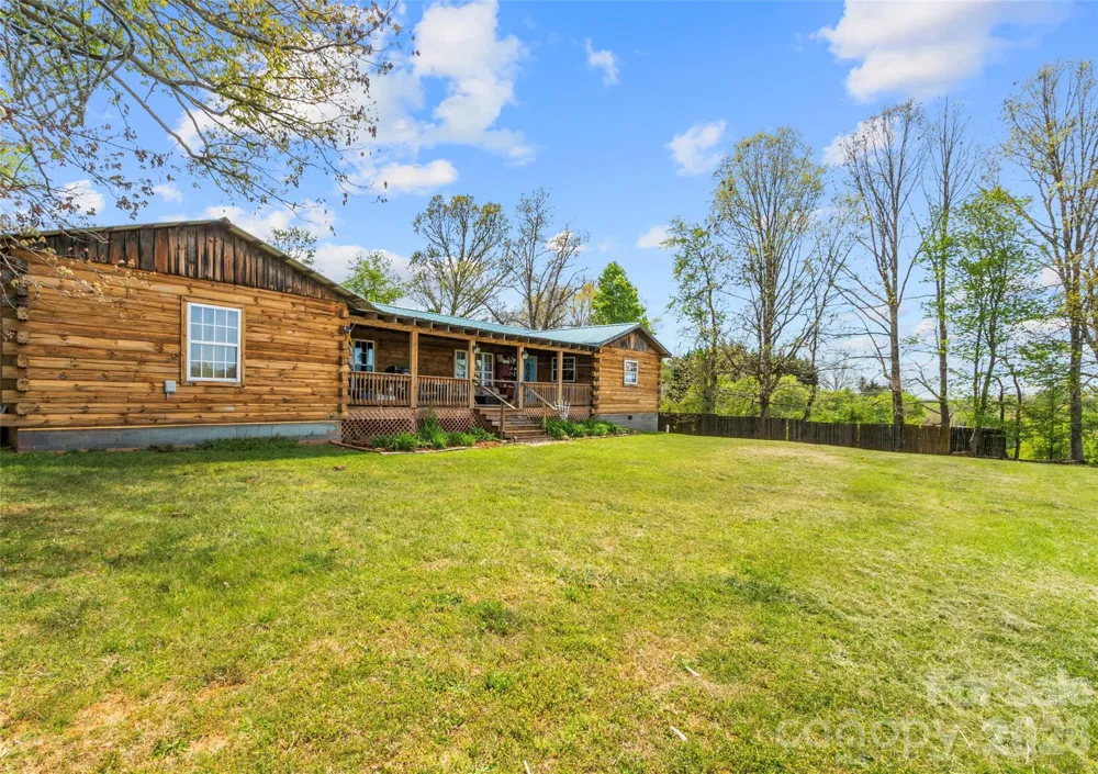 120 Lillie Lane Marshall, NC 28753