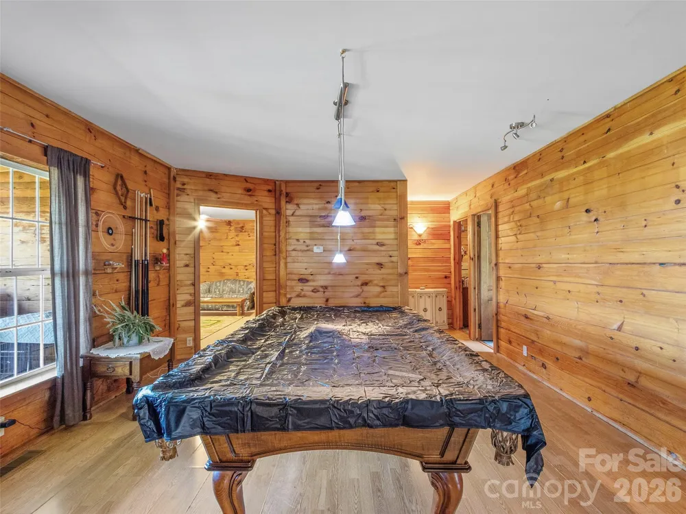 120 Lillie Lane Marshall, NC 28753