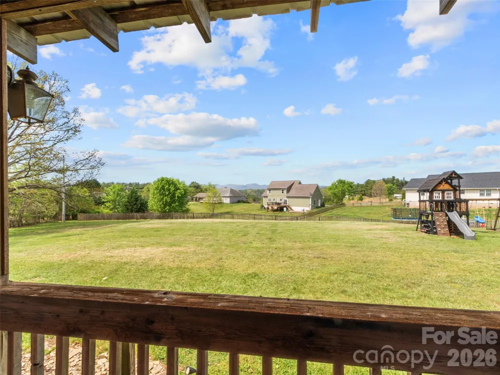 120 Lillie Lane Marshall, NC 28753