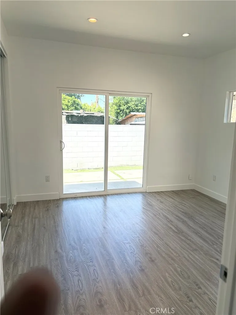 10359 Telfair Pacoima, CA 91331