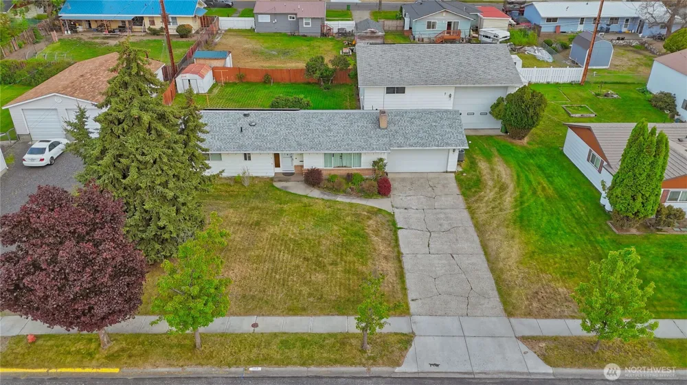 1113 River Drive Coulee Dam, WA 99116