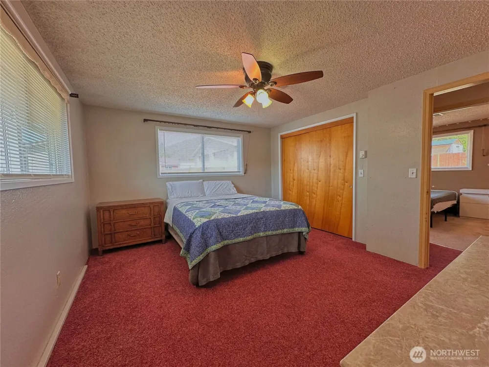 1113 River Drive Coulee Dam, WA 99116