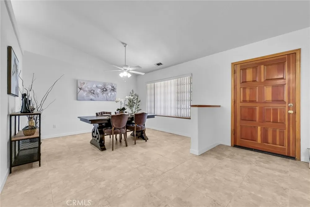 7854 Oak hills Rd Oak Hills, CA 92344