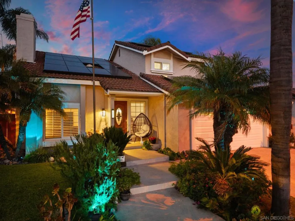 10253 Paseo Park Lakeside, CA 92040