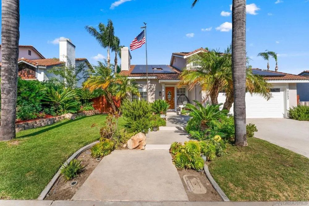 10253 Paseo Park Lakeside, CA 92040