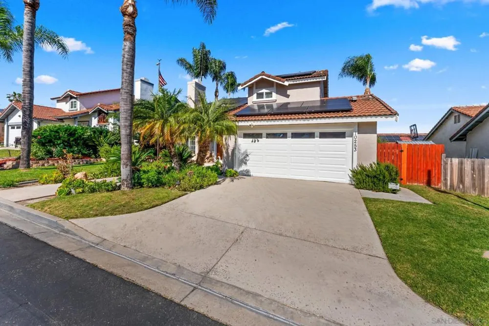 10253 Paseo Park Lakeside, CA 92040