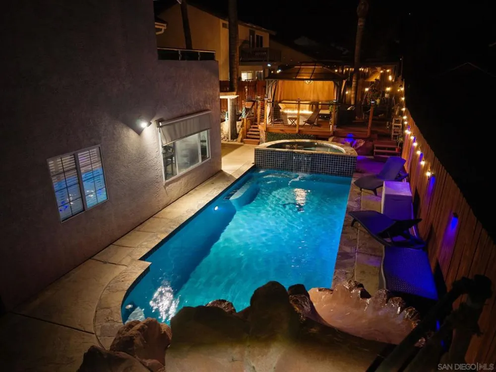 10253 Paseo Park Lakeside, CA 92040
