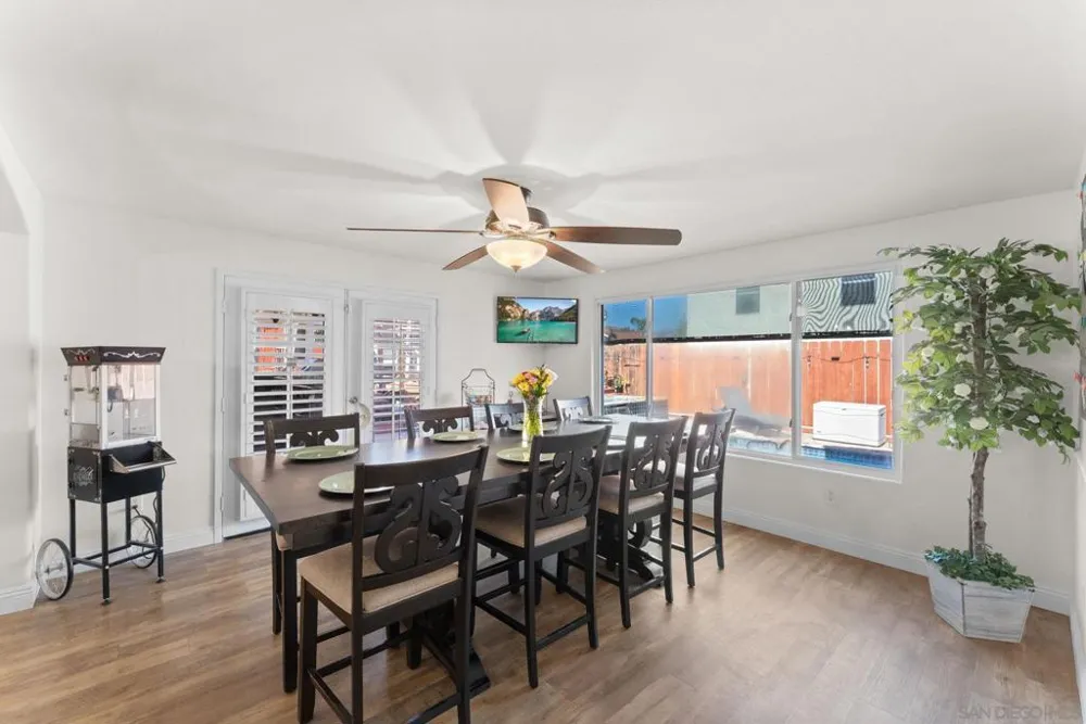 10253 Paseo Park Lakeside, CA 92040