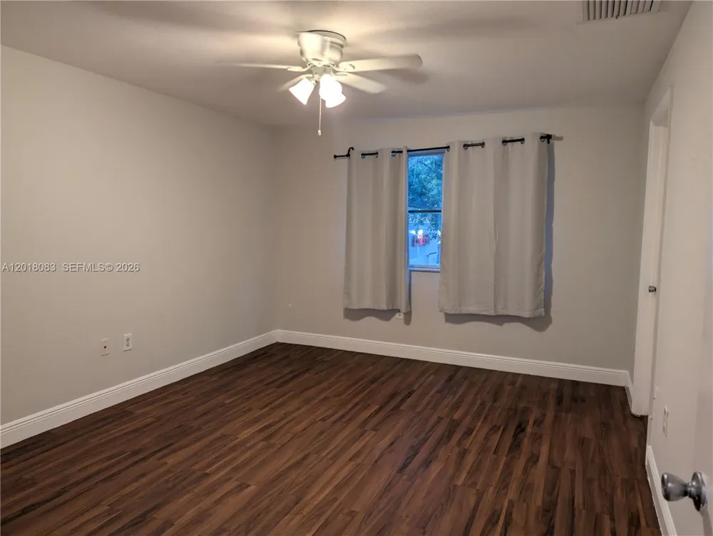 6009 SW 19th St #6009 North Lauderdale, FL 33068
