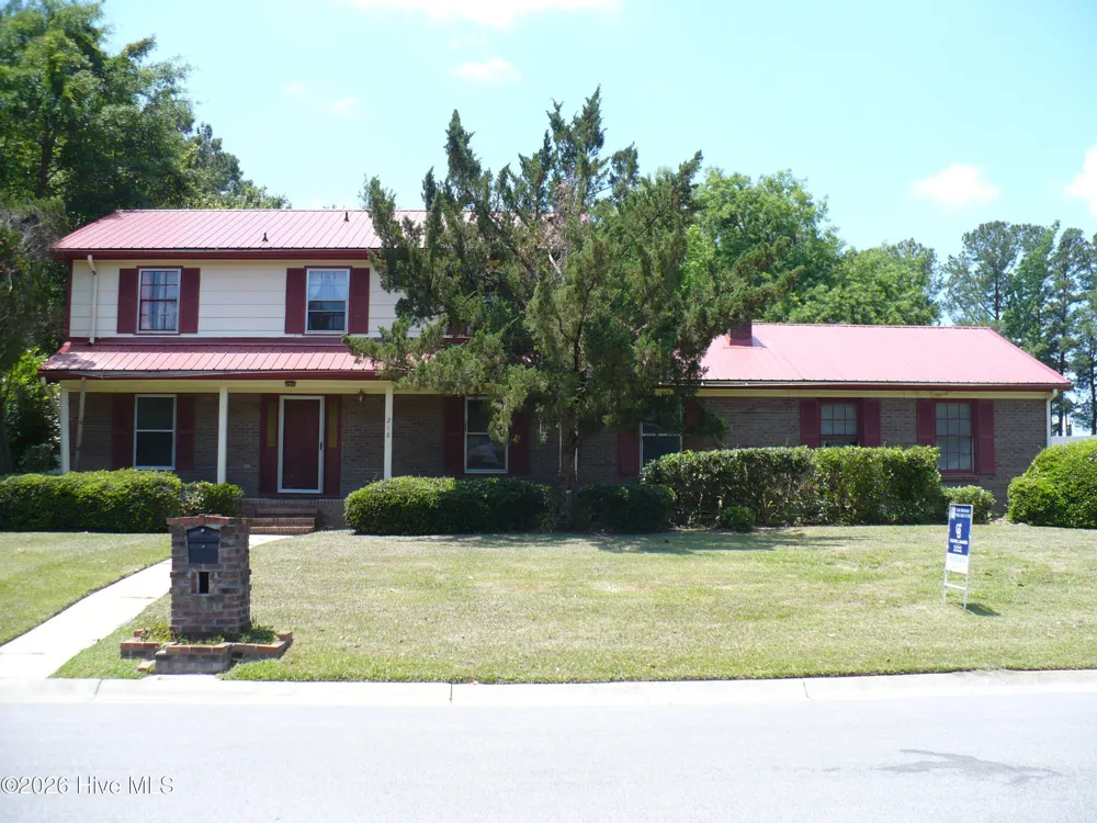 218 Parkwood Drive Jacksonville, NC 28546