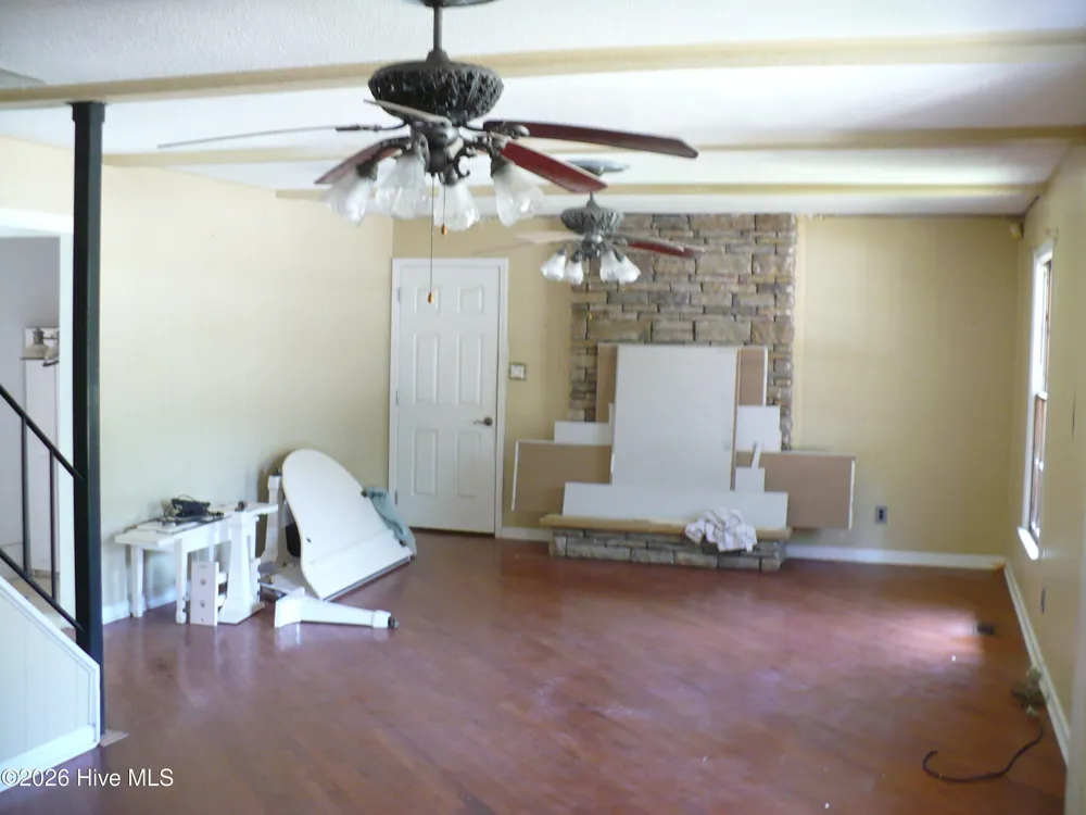218 Parkwood Drive Jacksonville, NC 28546